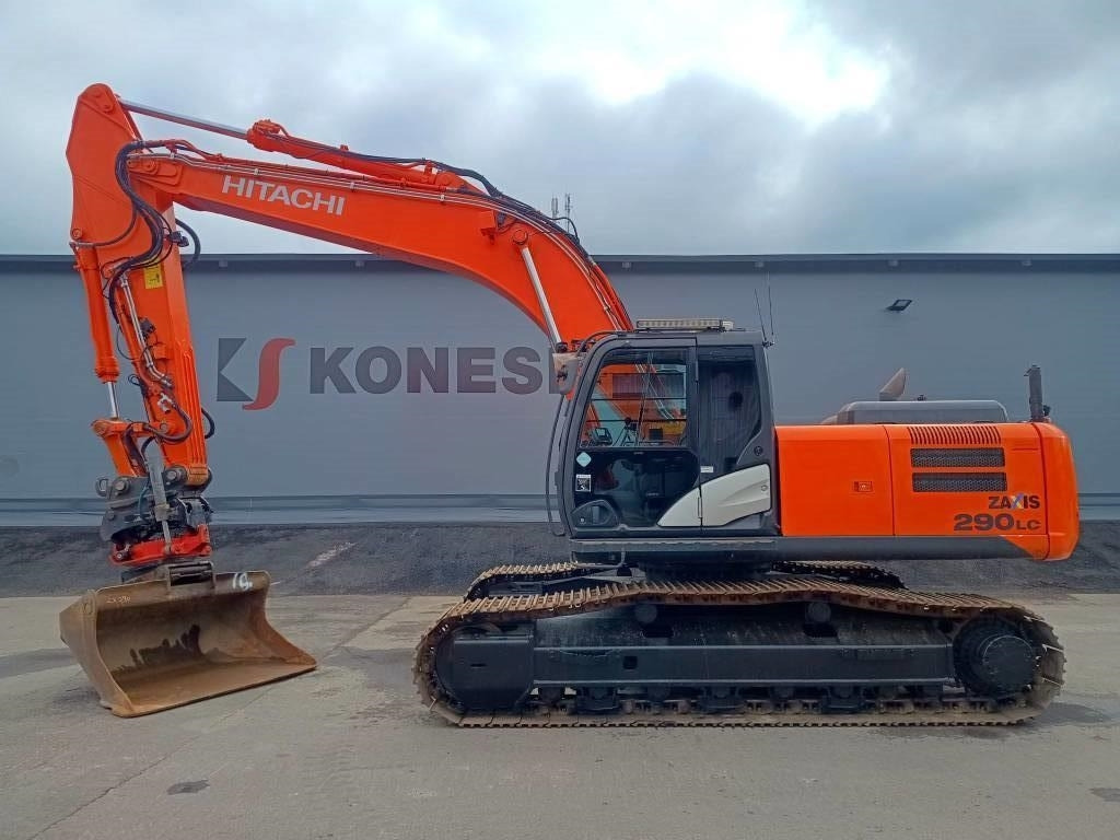 Hitachi ZX290LC-5 HUIPPUVARUSTEET - Гусеничный экскаватор: фото 1 Hitachi ZX290LC-5 HUIPPUVARUSTEET - Гусеничный экскаватор: фото 1