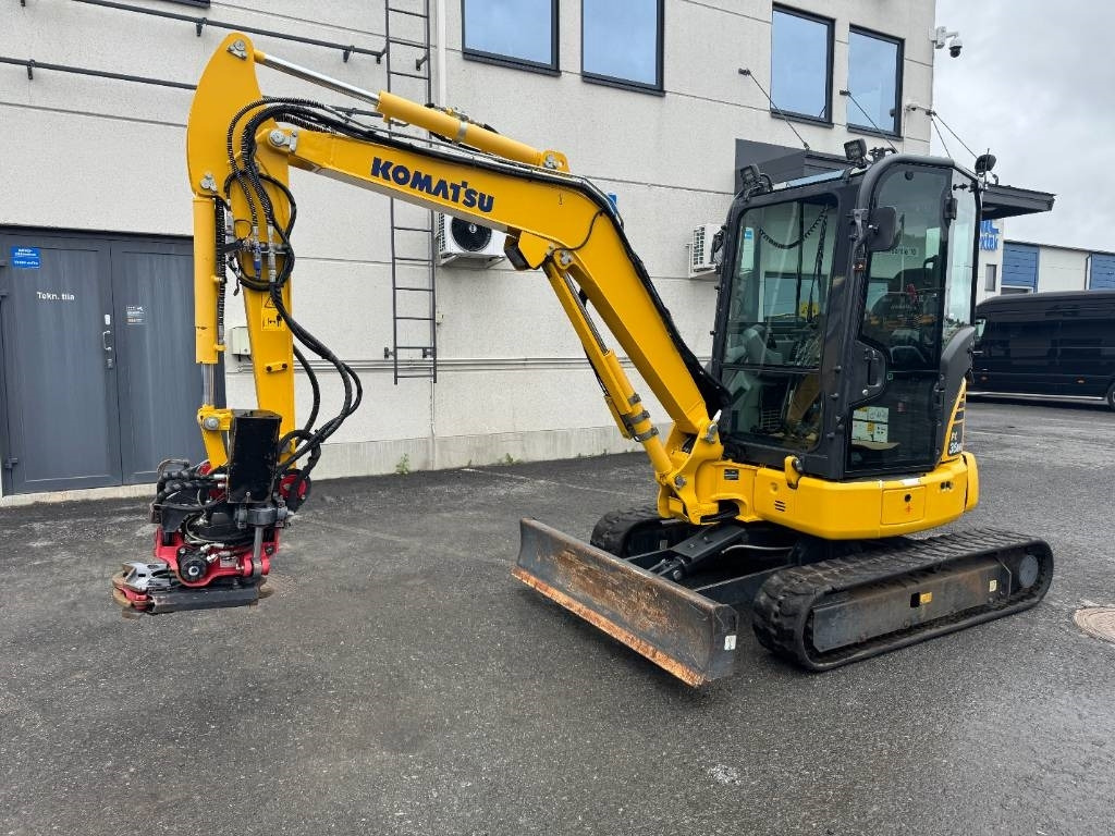 Komatsu PC 35 MR-5 - Мини-экскаватор: фото 2 Komatsu PC 35 MR-5 - Мини-экскаватор: фото 2