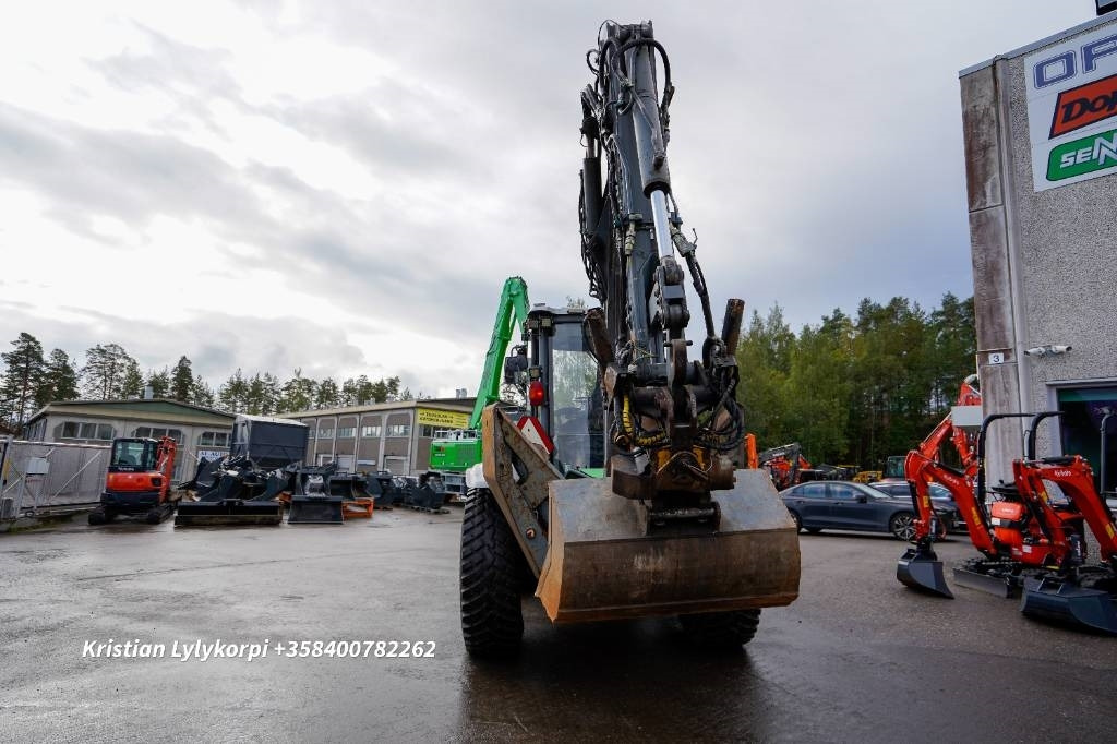 Lännen 8600E ENGCON S45 - Экскаватор-погрузчик: фото 3 Lännen 8600E ENGCON S45 - Экскаватор-погрузчик: фото 3