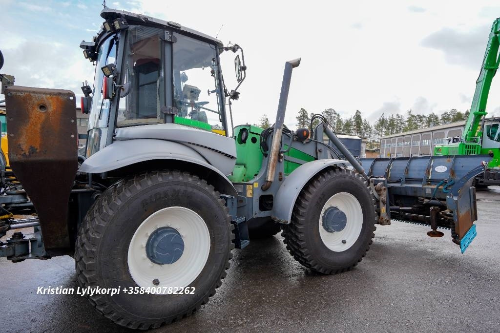 Lännen 8600E ENGCON S45 - Экскаватор-погрузчик: фото 5 Lännen 8600E ENGCON S45 - Экскаватор-погрузчик: фото 5
