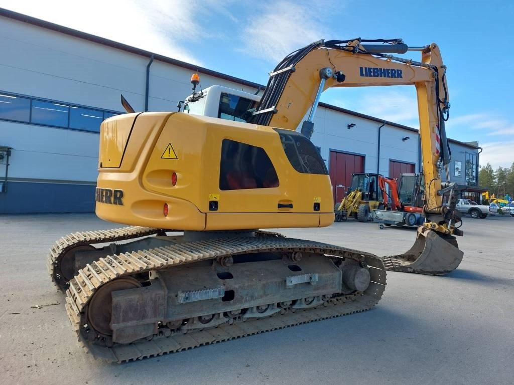 Liebherr MYYTY! SOLD! R914 COMPACT - Гусеничный экскаватор: фото 4 Liebherr MYYTY! SOLD! R914 COMPACT - Гусеничный экскаватор: фото 4