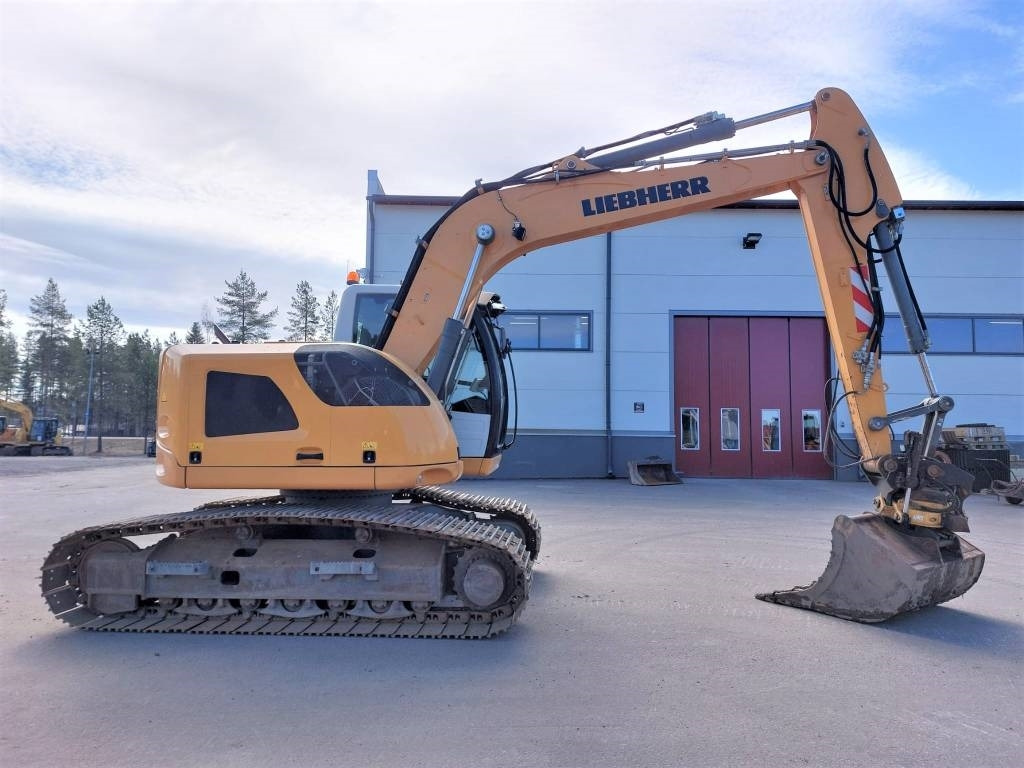 Liebherr MYYTY! SOLD! R914 COMPACT - Гусеничный экскаватор: фото 5 Liebherr MYYTY! SOLD! R914 COMPACT - Гусеничный экскаватор: фото 5