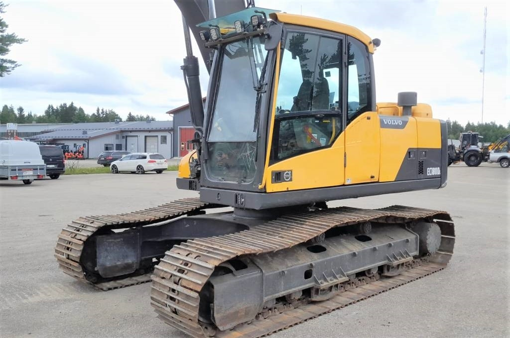 Гусеничный экскаватор Volvo EC180DL PYÖRITTÄJÄLLÄ: фото 11