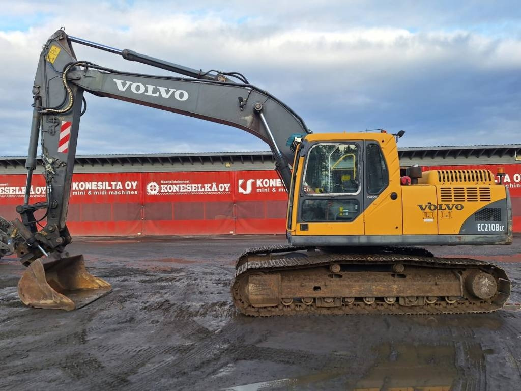 Volvo EC210BLC KALLISTUVA LUISKAKAUHA - Гусеничный экскаватор: фото 1 Volvo EC210BLC KALLISTUVA LUISKAKAUHA - Гусеничный экскаватор: фото 1