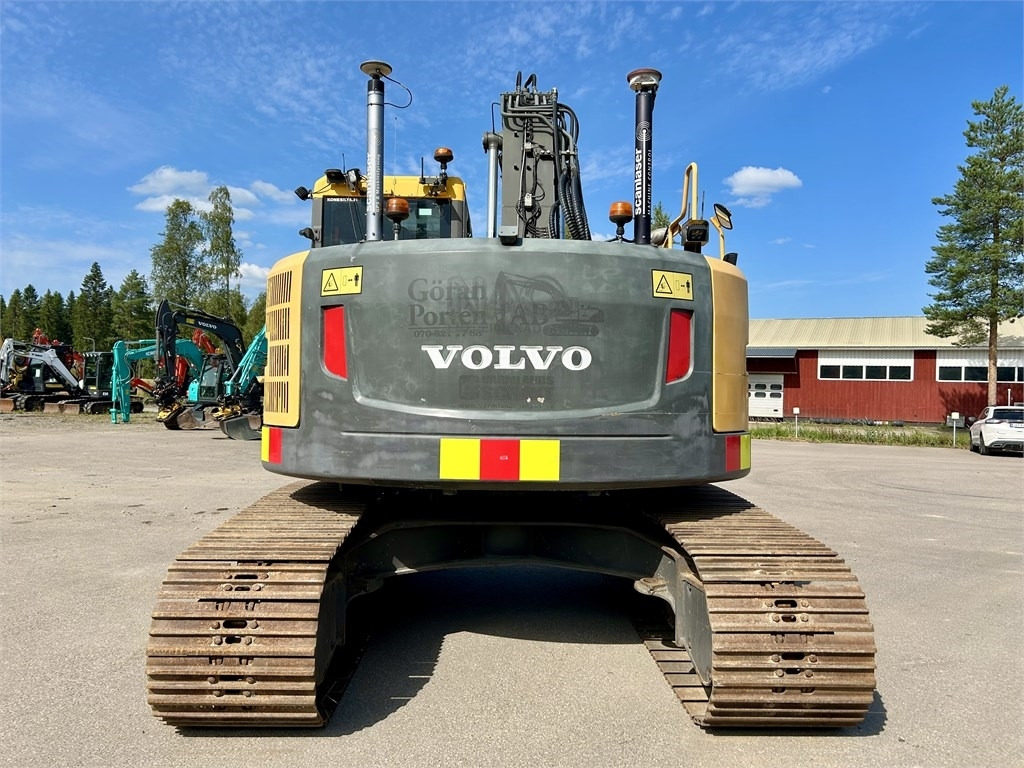 Volvo ECR235CL PYÖRITTÄJÄ, 3D-LAITTEET  - Гусеничный экскаватор: фото 4 Volvo ECR235CL PYÖRITTÄJÄ, 3D-LAITTEET  - Гусеничный экскаватор: фото 4