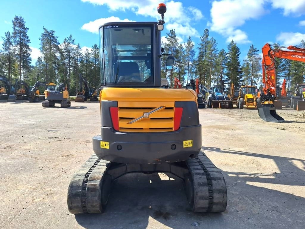 Volvo MYYTY! SOLD! ECR48C PYÖRITTÄJÄ PIHDEILLÄ - Мини-экскаватор: фото 3 Volvo MYYTY! SOLD! ECR48C PYÖRITTÄJÄ PIHDEILLÄ - Мини-экскаватор: фото 3
