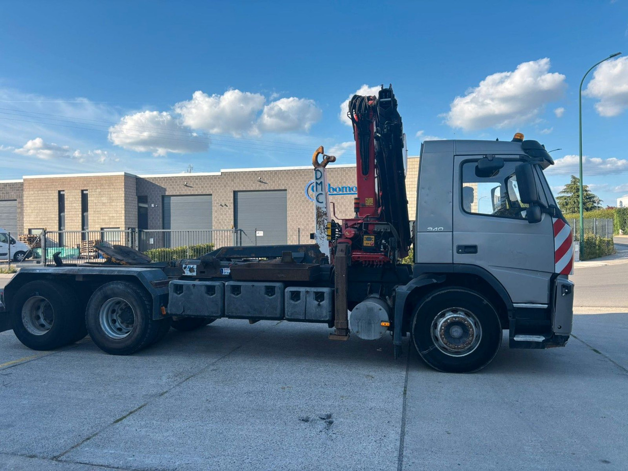 Volvo 6x4. Fassi F195A. Abroll. Funk. Tempomat. - Крюковой мультилифт, Автоманипулятор: фото 2 Volvo 6x4. Fassi F195A. Abroll. Funk. Tempomat. - Крюковой мультилифт, Автоманипулятор: фото 2