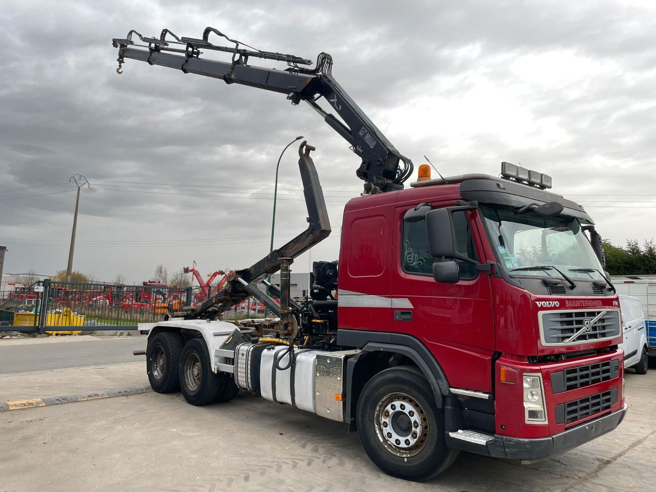 Volvo FM12-400. 6X4. HIAB 166. Klima. EU5. - Крюковой мультилифт: фото 1 Volvo FM12-400. 6X4. HIAB 166. Klima. EU5. - Крюковой мультилифт: фото 1