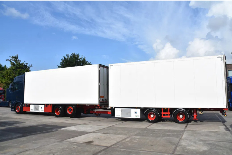 Scania S520 V8 NGS 6x2*4NB + SCHMITZ ZKO 20 - THERMO KING - RETARDER - FULL AIR - WHEELBASE: 515 CM - TOP CONDITION - - Рефрижератор: фото 2 Scania S520 V8 NGS 6x2*4NB + SCHMITZ ZKO 20 - THERMO KING - RETARDER - FULL AIR - WHEELBASE: 515 CM - TOP CONDITION - - Рефрижератор: фото 2