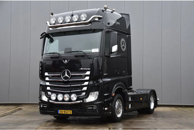 Mercedes-Benz Actros 1945 4x2 - EURO 6 - 842 TKM - PARK. AIRCO - CAMERA - 2 x FUEL TANKS - ALCOA'S - XENON - TOP CONDITION - - Тягач: фото 2 Mercedes-Benz Actros 1945 4x2 - EURO 6 - 842 TKM - PARK. AIRCO - CAMERA - 2 x FUEL TANKS - ALCOA'S - XENON - TOP CONDITION - - Тягач: фото 2