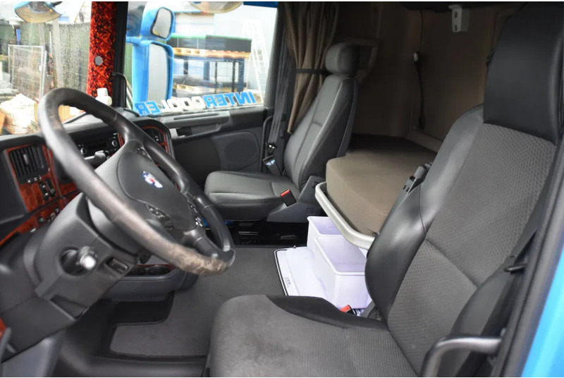 Scania R450 HL 6x2/4MNB - SCR ONLY - ADR FL - 778 TKM - RETARDER - FULL AIR - SLIDING FIFTH WHEEL - TOP CONDITION - - Тягач: фото 5 Scania R450 HL 6x2/4MNB - SCR ONLY - ADR FL - 778 TKM - RETARDER - FULL AIR - SLIDING FIFTH WHEEL - TOP CONDITION - - Тягач: фото 5