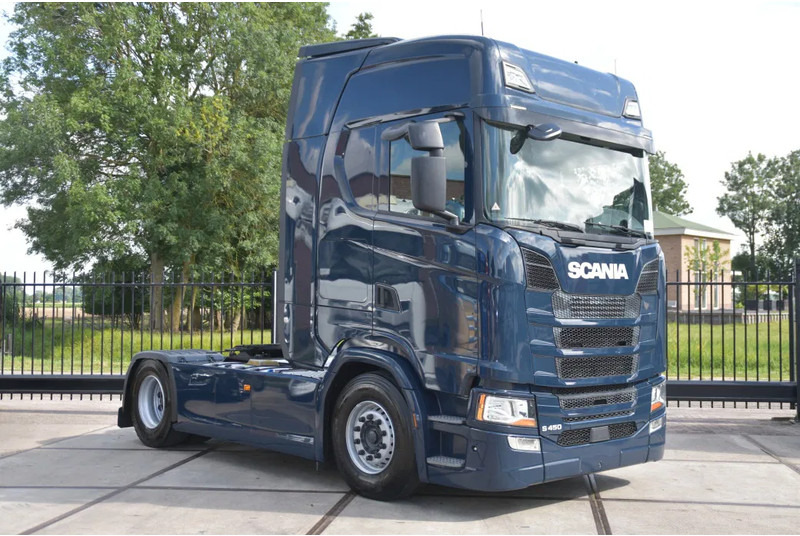 Scania S450 NGS 4x2NB - FULL AIR - RETARDER - ACC - PARK. AIRCO - 2 x FUEL TANKS - TOP CONDITION - - Тягач: фото 1 Scania S450 NGS 4x2NB - FULL AIR - RETARDER - ACC - PARK. AIRCO - 2 x FUEL TANKS - TOP CONDITION - - Тягач: фото 1