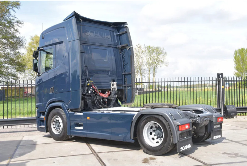 Scania S450 NGS 4x2NB - RETARDER - FULL AIR - PARK. AIRCO - ACC - 2 x FUEL TANKS - GOOD CONDITION - - Тягач: фото 3 Scania S450 NGS 4x2NB - RETARDER - FULL AIR - PARK. AIRCO - ACC - 2 x FUEL TANKS - GOOD CONDITION - - Тягач: фото 3
