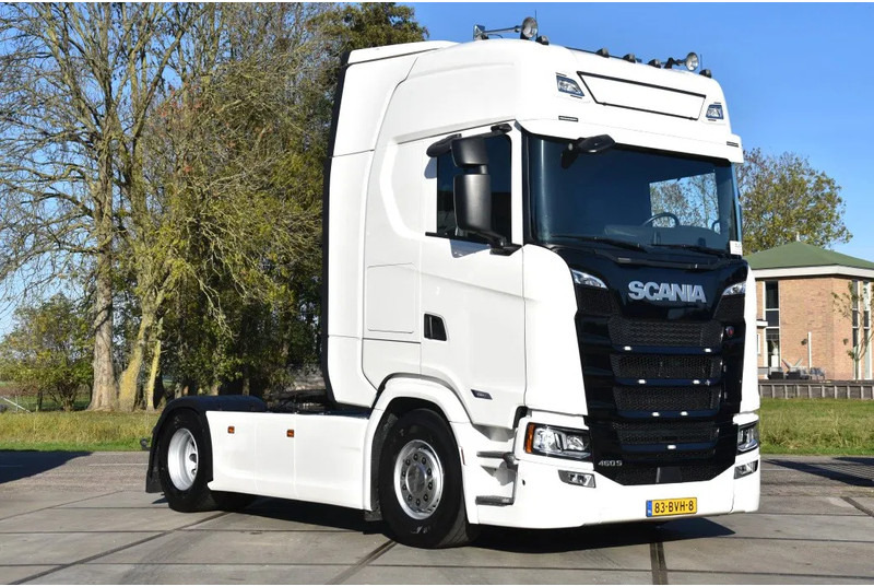 Scania S460 NGS 4x2NB - ONLY 112 TKM - FULL AIR - PARK. AIRCO - LEATHER SEATS - 2 x FUEL TANKS - LED LIGHTS - EXCELLENT CONDITION - - Тягач: фото 1 Scania S460 NGS 4x2NB - ONLY 112 TKM - FULL AIR - PARK. AIRCO - LEATHER SEATS - 2 x FUEL TANKS - LED LIGHTS - EXCELLENT CONDITION - - Тягач: фото 1
