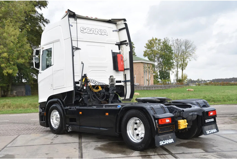 Scania S500 NGS 4x2NB - NEW TACHO - RETARDER - FULL AIR - PARK. AIRCO - 2 x FUEL TANKS - 4 POINT AIR SUSP. REAR - ALCOA'S - LED - - Тягач: фото 3 Scania S500 NGS 4x2NB - NEW TACHO - RETARDER - FULL AIR - PARK. AIRCO - 2 x FUEL TANKS - 4 POINT AIR SUSP. REAR - ALCOA'S - LED - - Тягач: фото 3