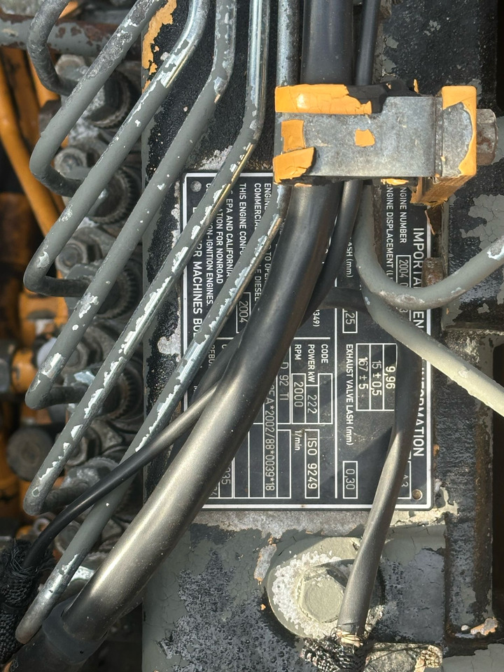 Перегружатель LIEBHERR R954BHDW material handler with elevation cab: фото 9