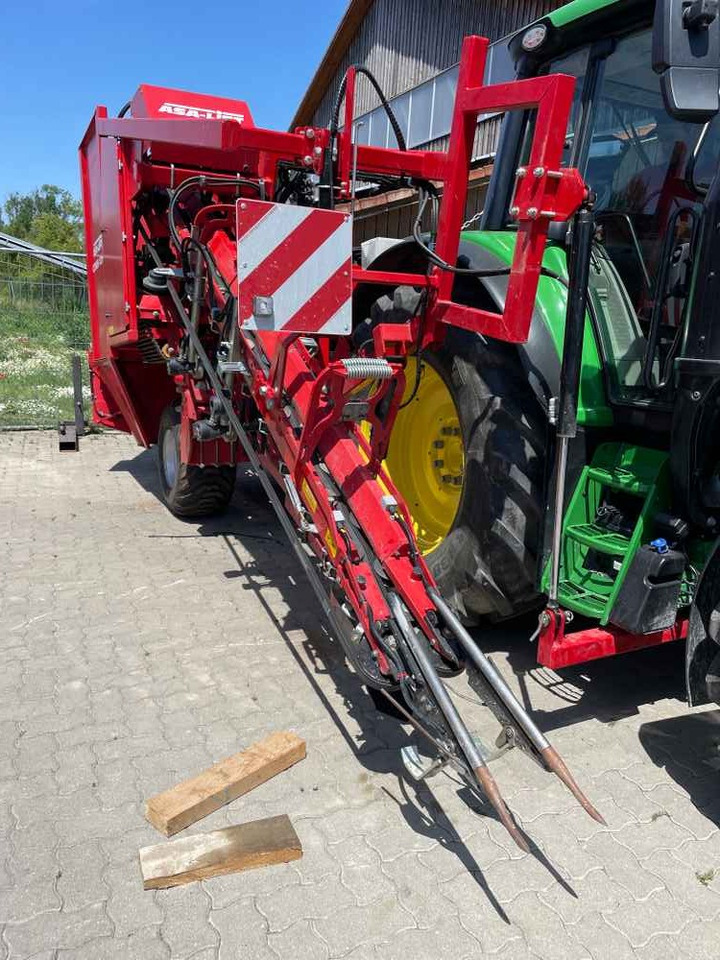 ASA-Lift Combi-1010C - Уборочная машина для винограда: фото 1 ASA-Lift Combi-1010C - Уборочная машина для винограда: фото 1