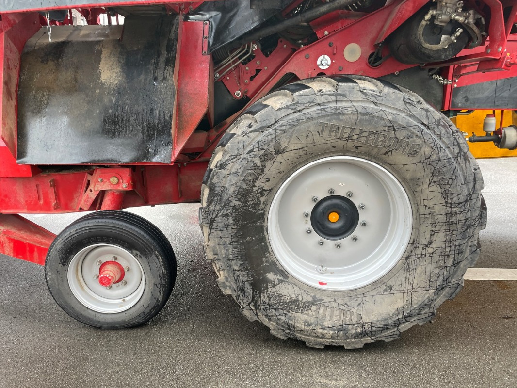 Grimme EVO 280 ClodSep mit Triebachse - Комбайн: фото 5 Grimme EVO 280 ClodSep mit Triebachse - Комбайн: фото 5