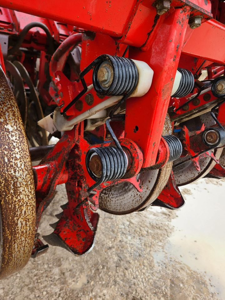 Grimme REXOR 630 / 830 / 930 - Техника для обработки почвы: фото 3 Grimme REXOR 630 / 830 / 930 - Техника для обработки почвы: фото 3