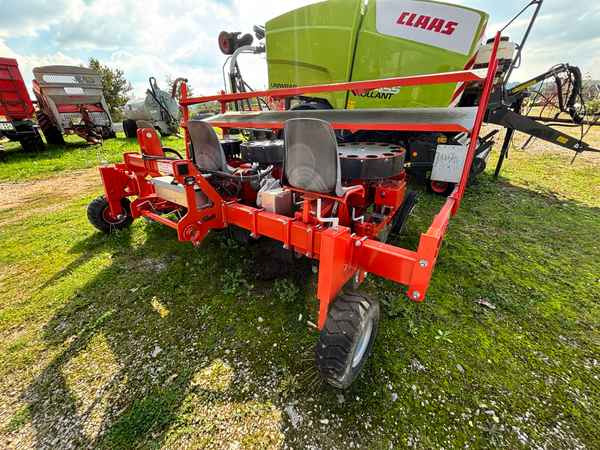 Nicolas Sam 12 - Сеялка: фото 1 Nicolas Sam 12 - Сеялка: фото 1