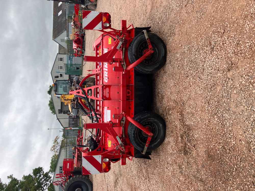 Комбайн Grimme Grimme HT 210 Front Mounted Self-Propelled Topper: фото 11