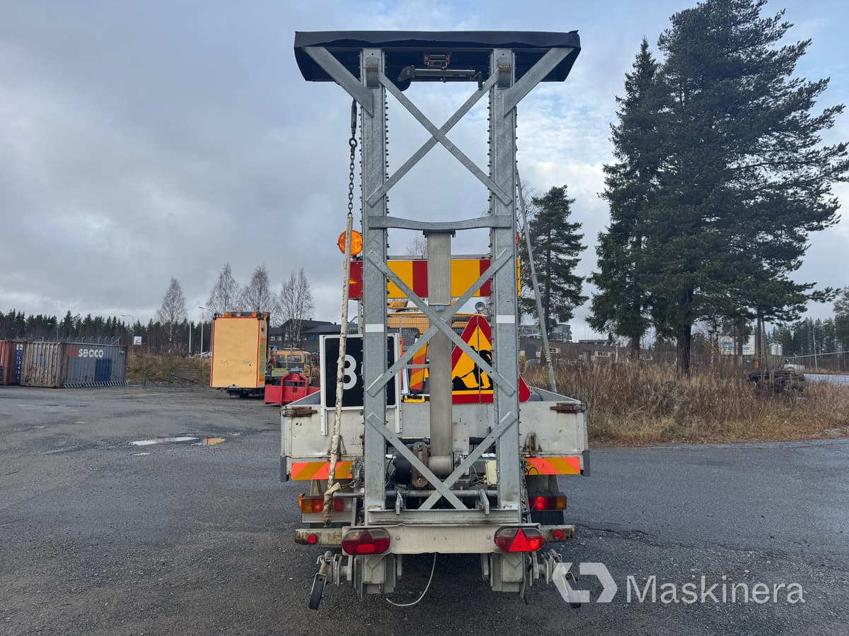 Volvo FL611 4X2 TMA-bil Volvo FL611 - Другая техника: фото 4 Volvo FL611 4X2 TMA-bil Volvo FL611 - Другая техника: фото 4