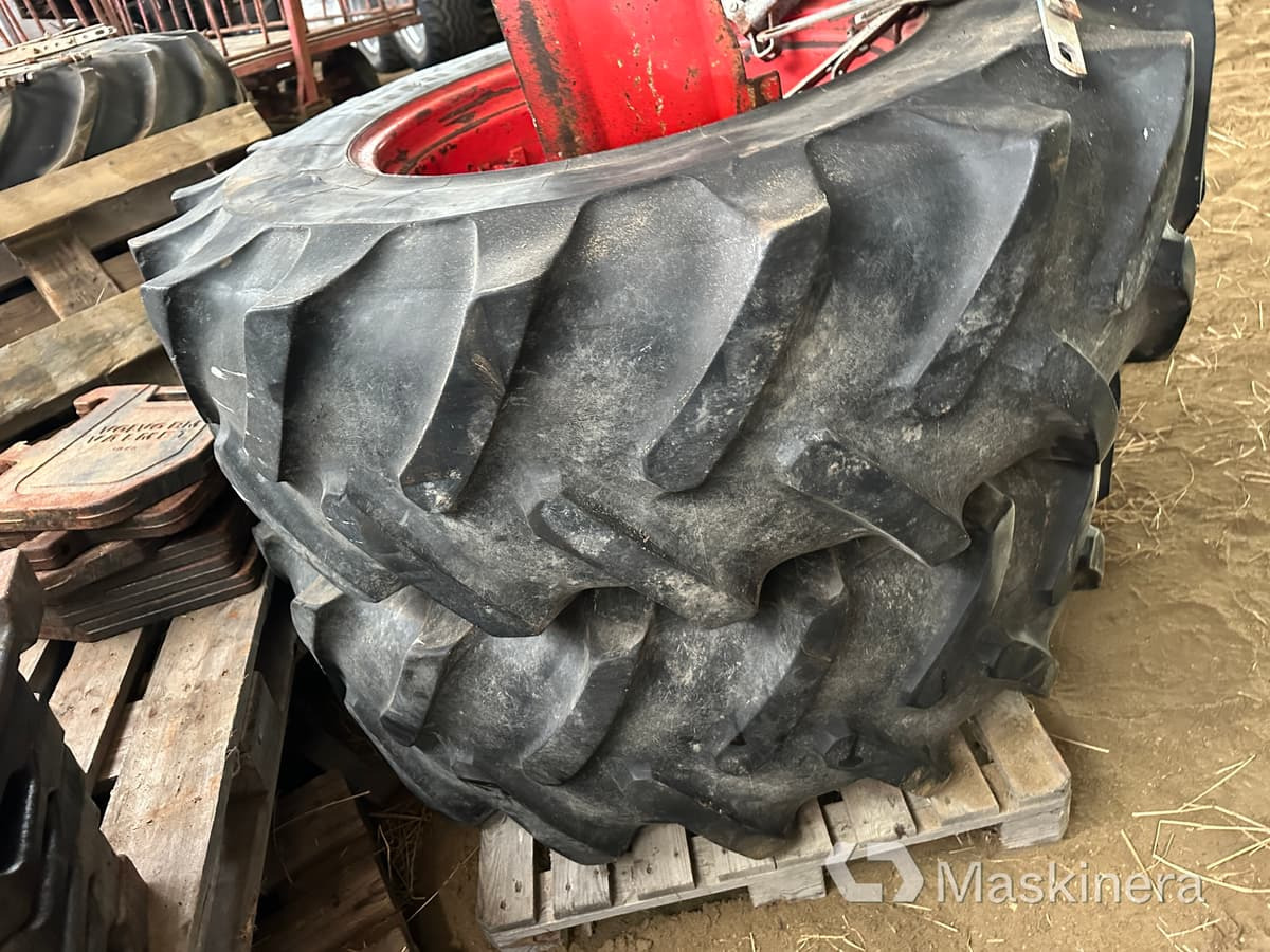 Dubbelmontage Michelin 16.9 R28 - Колесо: фото 5 Dubbelmontage Michelin 16.9 R28 - Колесо: фото 5