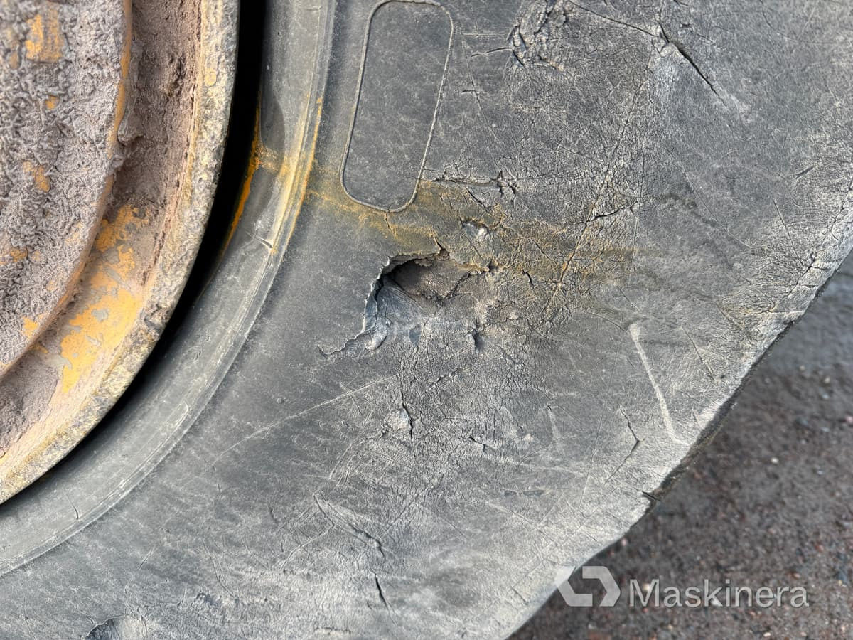 Сочленённый самосвал Dumper Volvo A25D 6X6: фото 16 Сочленённый самосвал Dumper Volvo A25D 6X6: фото 16