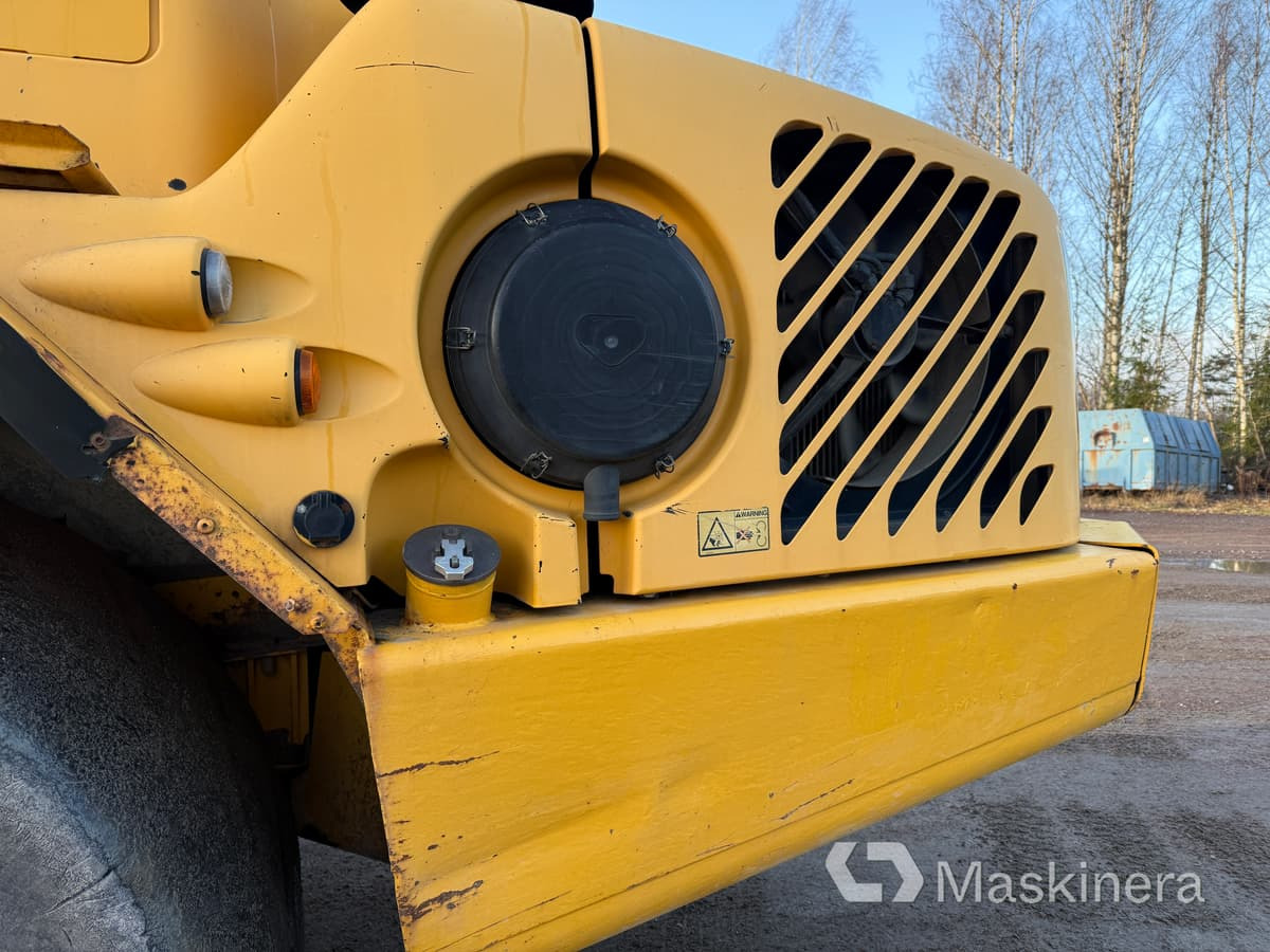 Сочленённый самосвал Dumper Volvo A25D 6X6: фото 32 Сочленённый самосвал Dumper Volvo A25D 6X6: фото 32