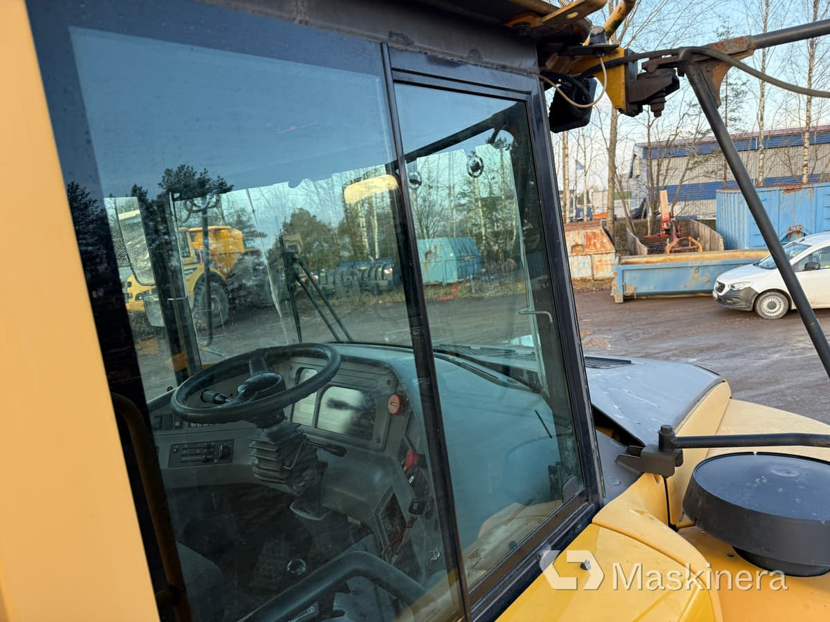 Сочленённый самосвал Dumper Volvo A25D 6X6: фото 24 Сочленённый самосвал Dumper Volvo A25D 6X6: фото 24