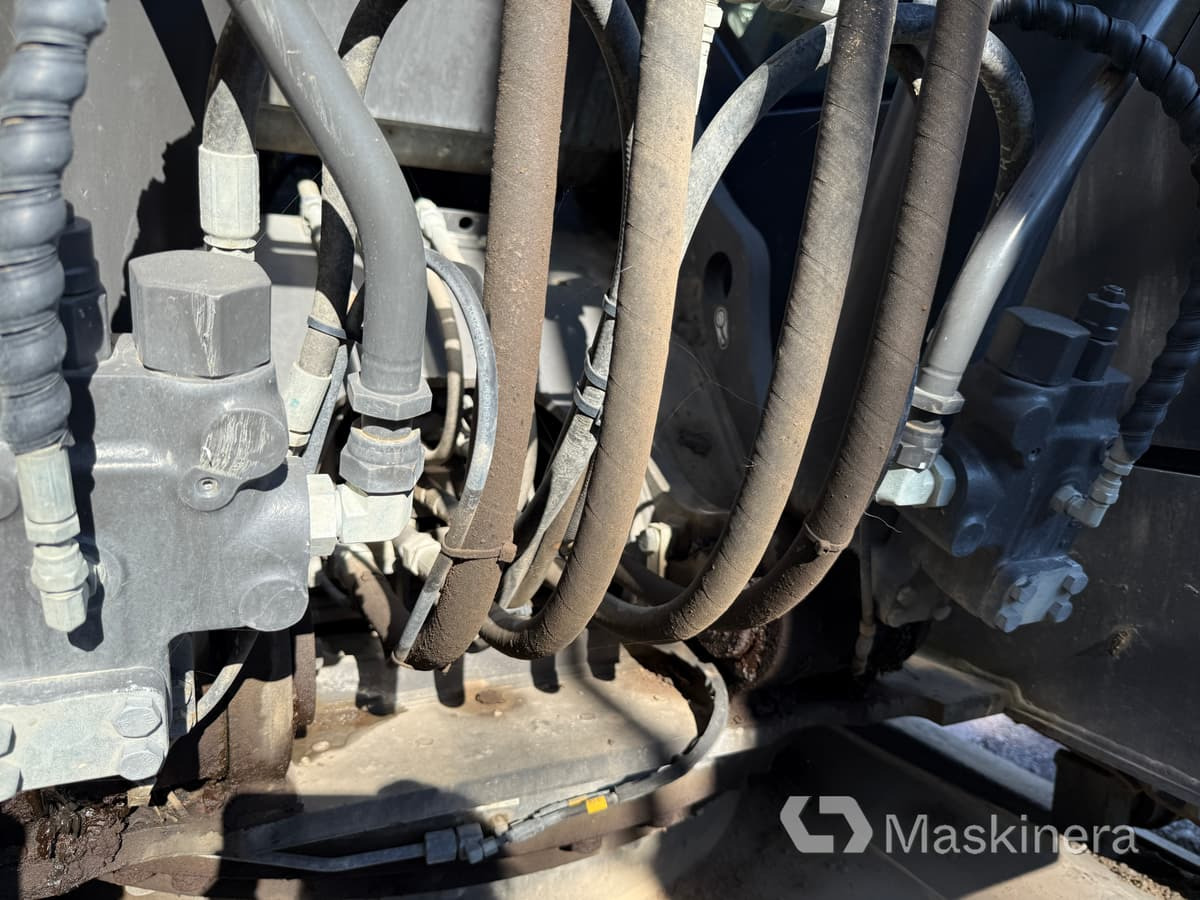 Гусеничный экскаватор Grävmaskin Volvo ECR235EL: фото 44