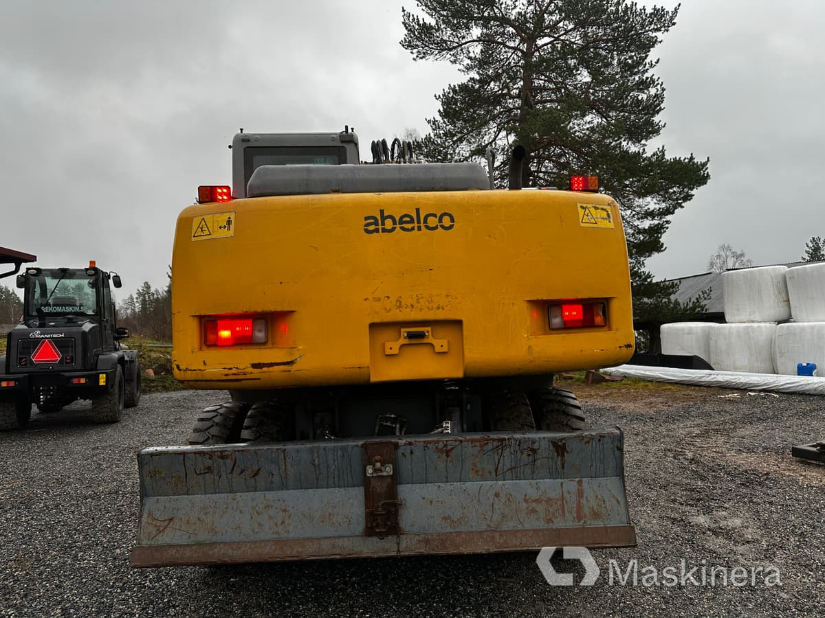 Hjulgrävare XCMG XE150W med flertal redskap - Гусеничный экскаватор: фото 4 Hjulgrävare XCMG XE150W med flertal redskap - Гусеничный экскаватор: фото 4