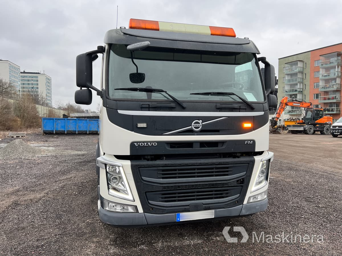 Kranväxlare Volvo FM 450 6x2 - Крюковой мультилифт: фото 2 Kranväxlare Volvo FM 450 6x2 - Крюковой мультилифт: фото 2