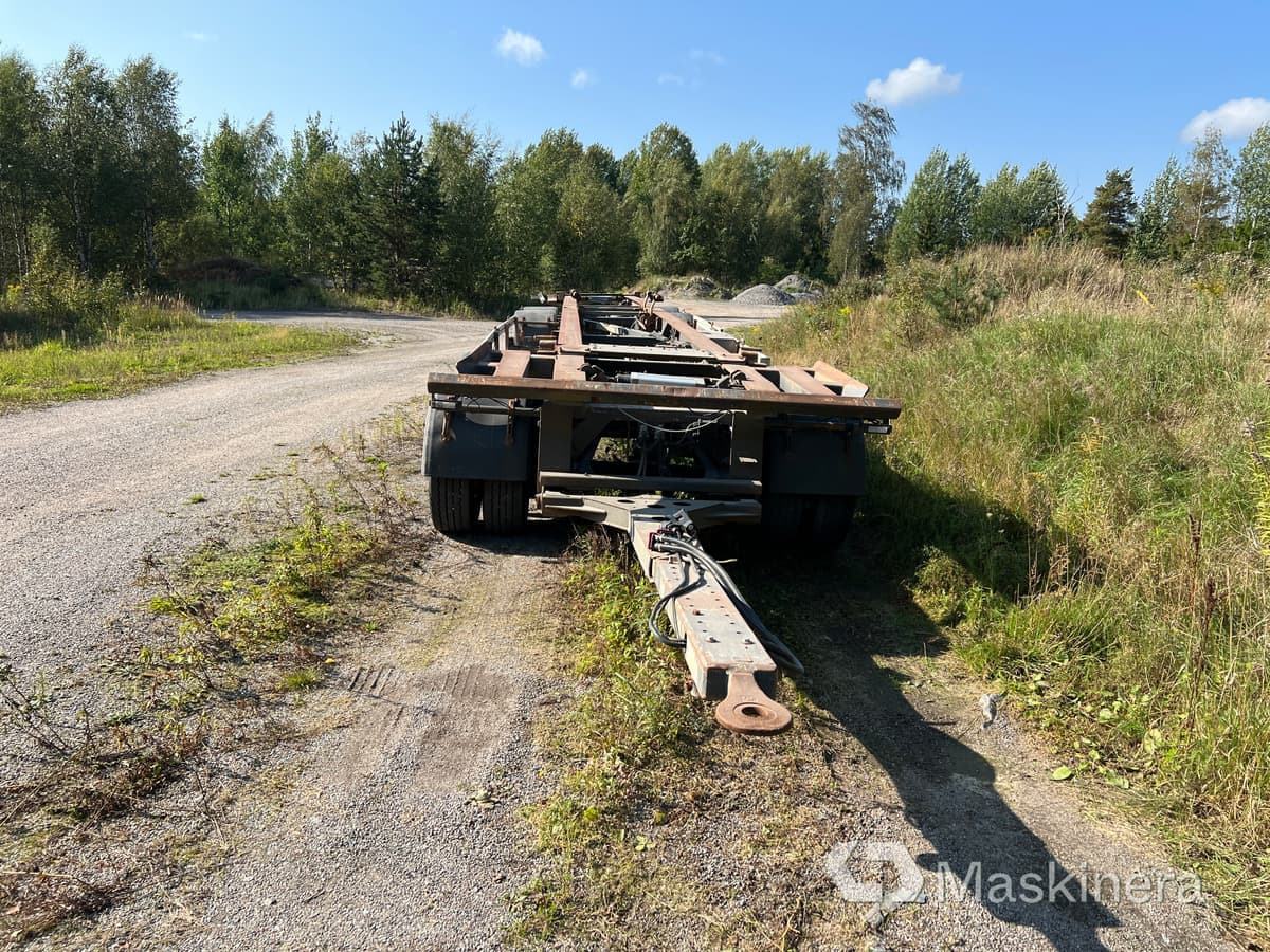 Lastväxlarsläp Cmt PT 12-20 - Прицеп мультилифт/ Бункеровоз: фото 2 Lastväxlarsläp Cmt PT 12-20 - Прицеп мультилифт/ Бункеровоз: фото 2