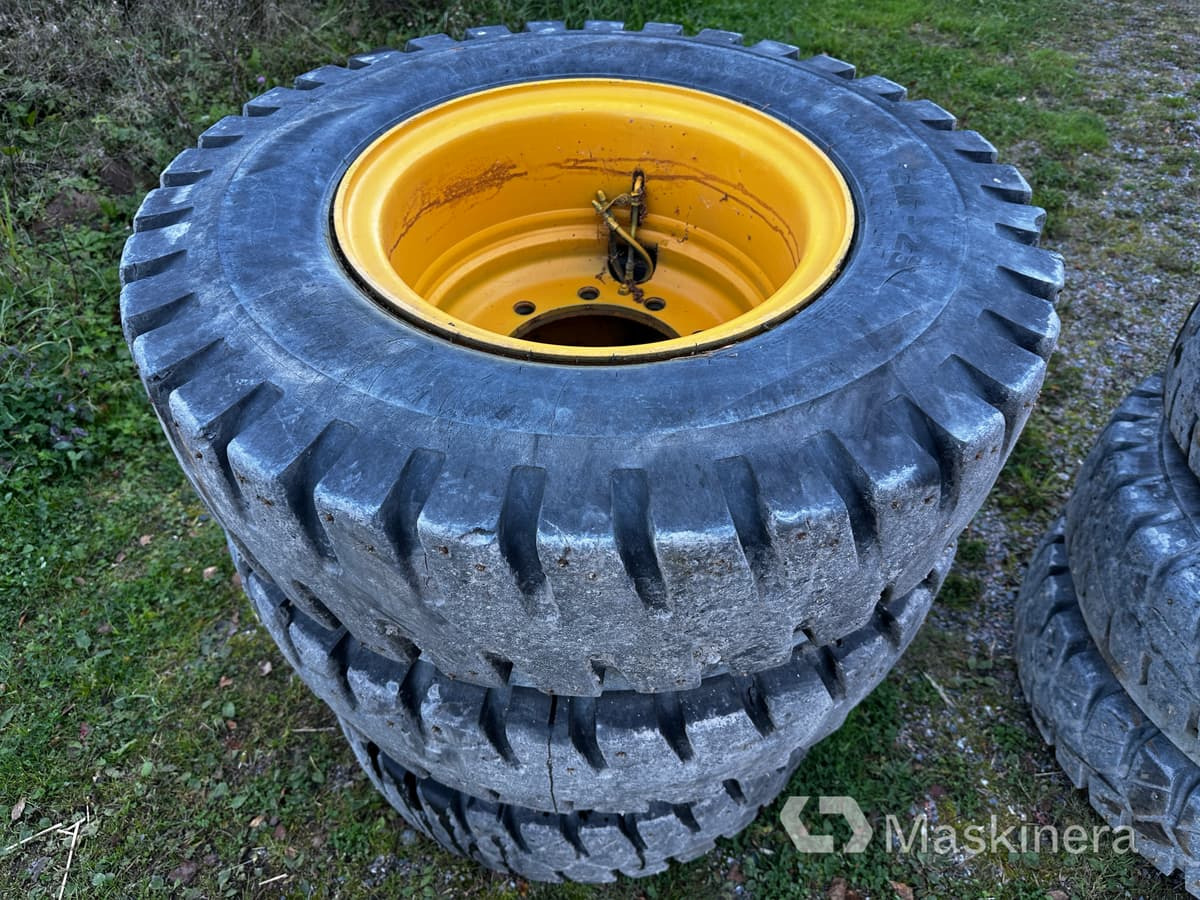 Nokian Grävmaskinsdäck dubbelhjul med fälg - Колесо для Строительной техники: фото 2 Nokian Grävmaskinsdäck dubbelhjul med fälg - Колесо для Строительной техники: фото 2