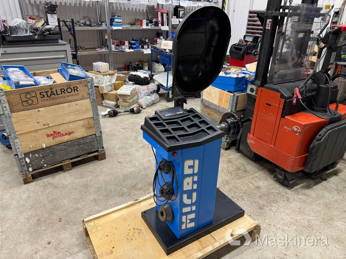 UNI-TROL, Troll Micro Däckbalanseringsmaskin, UNI-TROL Micro - Промышленное оборудование: фото 1 UNI-TROL, Troll Micro Däckbalanseringsmaskin, UNI-TROL Micro - Промышленное оборудование: фото 1