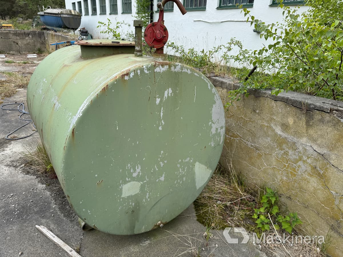 SCF Farmaraggregat Farmartank 1500 Liter - Цистерна: фото 3 SCF Farmaraggregat Farmartank 1500 Liter - Цистерна: фото 3