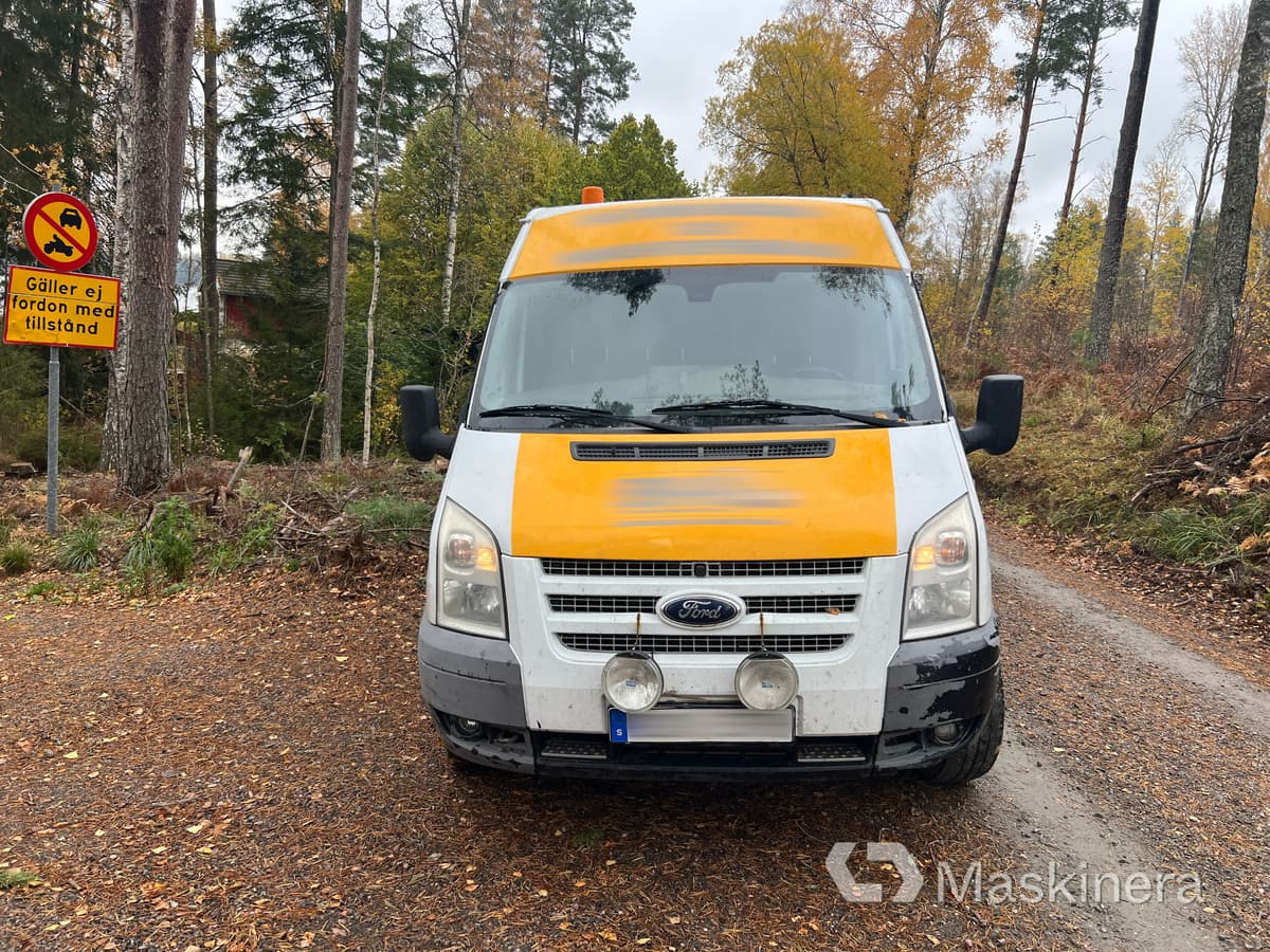 Skåpbil Ford Transit - Цельнометаллический фургон: фото 2 Skåpbil Ford Transit - Цельнометаллический фургон: фото 2