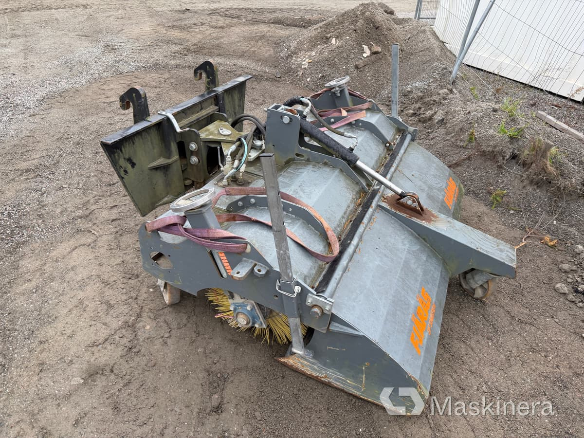 Sopvals med uppsamlare Fjärås FS 520 - Подметально-уборочная машина: фото 5 Sopvals med uppsamlare Fjärås FS 520 - Подметально-уборочная машина: фото 5