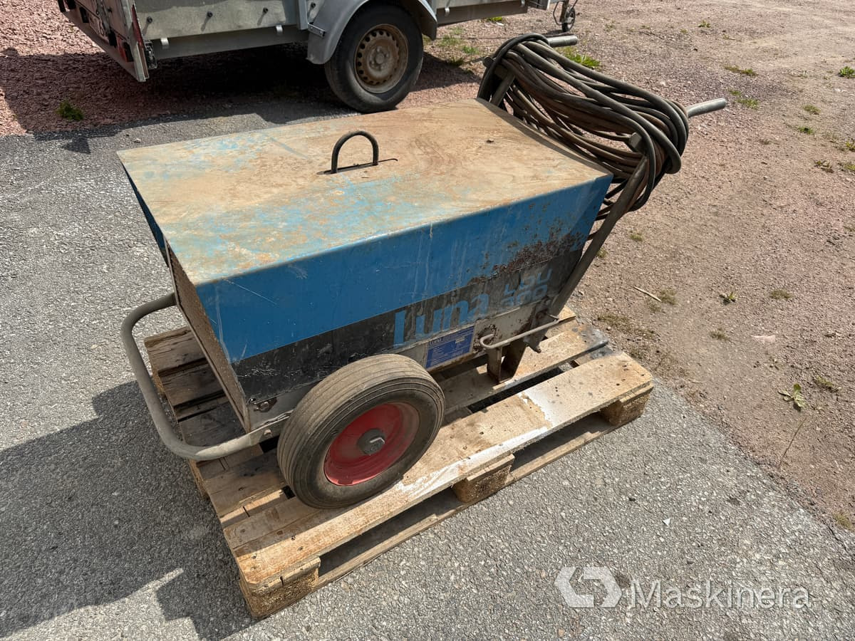 Svets Luna LDU 300 (rep.objekt) - Сварочное оборудование: фото 3 Svets Luna LDU 300 (rep.objekt) - Сварочное оборудование: фото 3