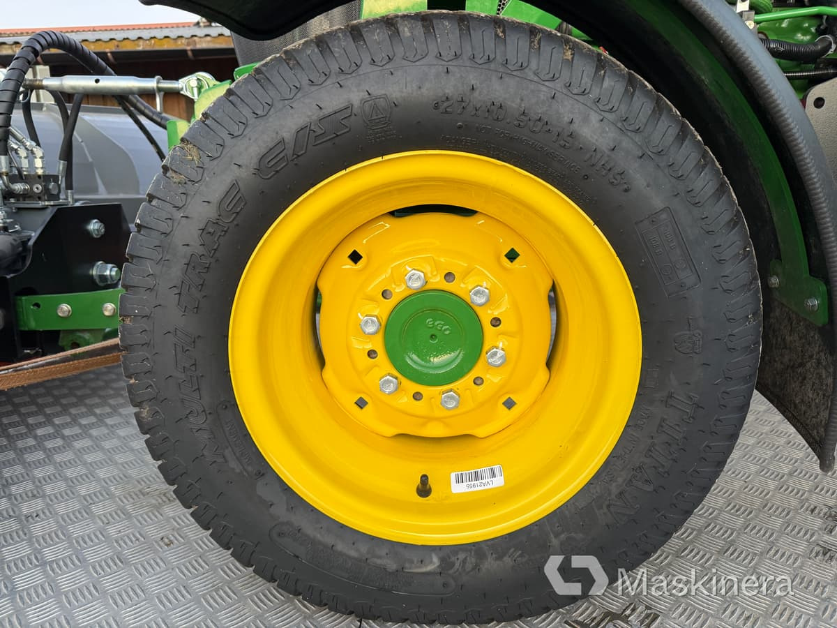 Трактор Titan Multi Trac 44x18.00- 20 & 27x10.5-15 Traktorhjul Titan Multi Trac 44x18.00-20 & 27x10.5-15: фото 17