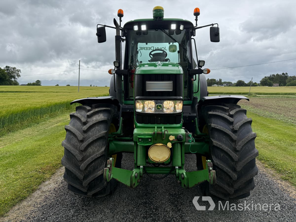 Traktor John Deere 6930 Premium - Трактор: фото 2 Traktor John Deere 6930 Premium - Трактор: фото 2