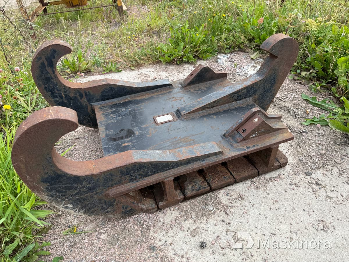 Trevi benne FR 20 ND Skruvplatta Trevi Benne SMP100 - Сцепное устройство: фото 3 Trevi benne FR 20 ND Skruvplatta Trevi Benne SMP100 - Сцепное устройство: фото 3
