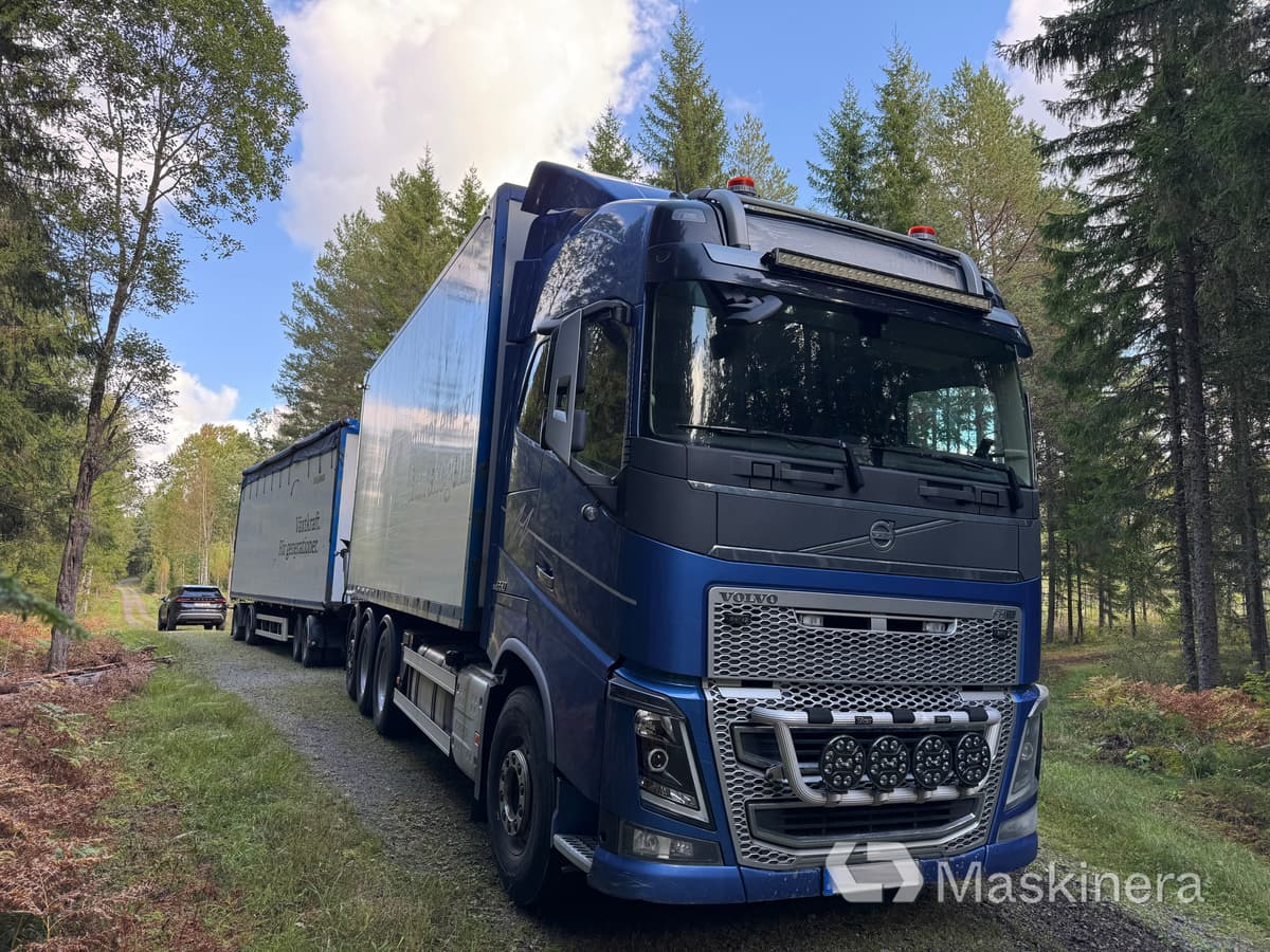 Flisbil Volvo FH16 8X4 med kran & sidtipp - Тягач, Самосвальный прицеп: фото 3 Flisbil Volvo FH16 8X4 med kran & sidtipp - Тягач, Самосвальный прицеп: фото 3