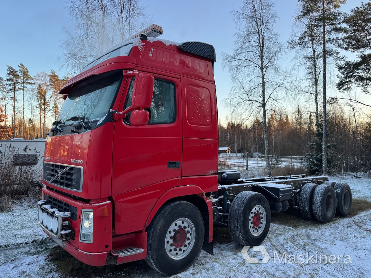 Volvo FH-520 6*4 Lastbil Volvo FH 520 6*4 chassi - Грузовик-шасси: фото 1 Volvo FH-520 6*4 Lastbil Volvo FH 520 6*4 chassi - Грузовик-шасси: фото 1