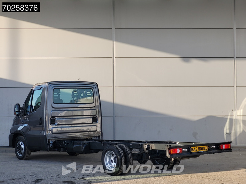 Iveco Daily 35C21 Automaat 410WB Chassis Cabine LED Navi ACC Fahrgestell Airco - Фургон: фото 2 Iveco Daily 35C21 Automaat 410WB Chassis Cabine LED Navi ACC Fahrgestell Airco - Фургон: фото 2