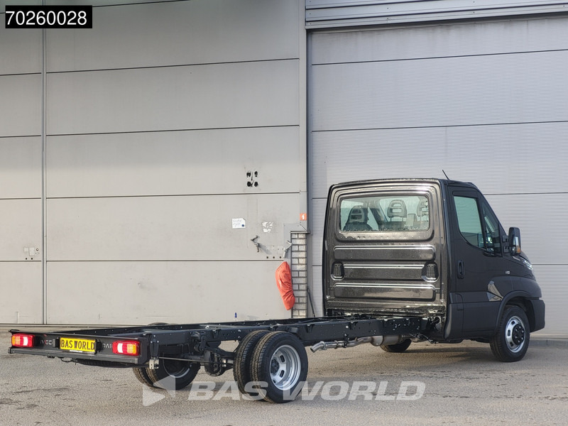 Iveco Daily 35C21 Automaat 410WB Chassis Cabine LED Navi ACC Fahrgestell Airco - Фургон: фото 5 Iveco Daily 35C21 Automaat 410WB Chassis Cabine LED Navi ACC Fahrgestell Airco - Фургон: фото 5