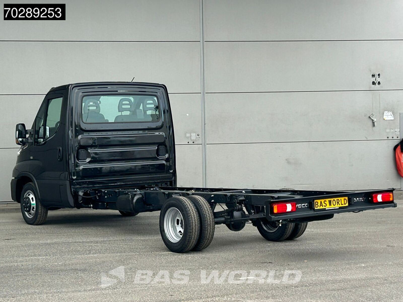 Iveco Daily 35C21 Automaat Chassis Cabine 410WB ACC LED Parkeersensoren Fahrgestell Chassis - Фургон: фото 2 Iveco Daily 35C21 Automaat Chassis Cabine 410WB ACC LED Parkeersensoren Fahrgestell Chassis - Фургон: фото 2