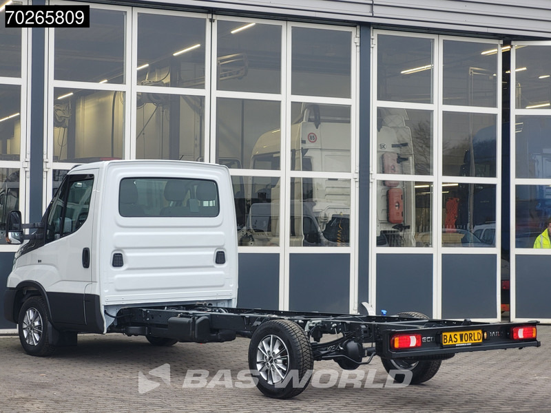 Iveco Daily 35S16 Automaat Chassis Cabine 410WB 2025 model LED CarPlay Camera Velgen Cruise Airco Fahrgestell Airco Cruise control - Фургон: фото 2 Iveco Daily 35S16 Automaat Chassis Cabine 410WB 2025 model LED CarPlay Camera Velgen Cruise Airco Fahrgestell Airco Cruise control - Фургон: фото 2