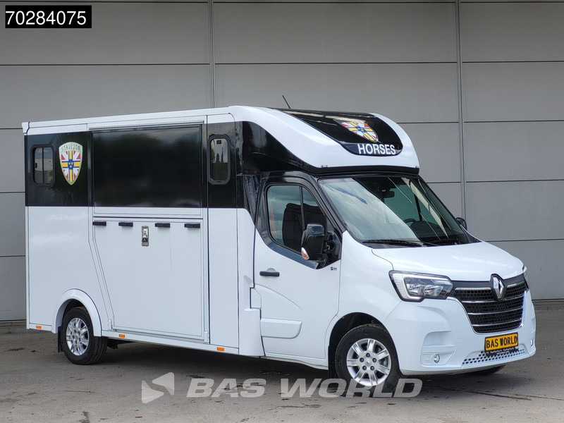 Renault Master 165PK Paardenwagen Hengstenuitvoering Navi LED Trekhaak Airco Cruise Camera Euro6 Horsetruck 15m3 Airco Trekhaak Cruise control - Фургон: фото 5 Renault Master 165PK Paardenwagen Hengstenuitvoering Navi LED Trekhaak Airco Cruise Camera Euro6 Horsetruck 15m3 Airco Trekhaak Cruise control - Фургон: фото 5